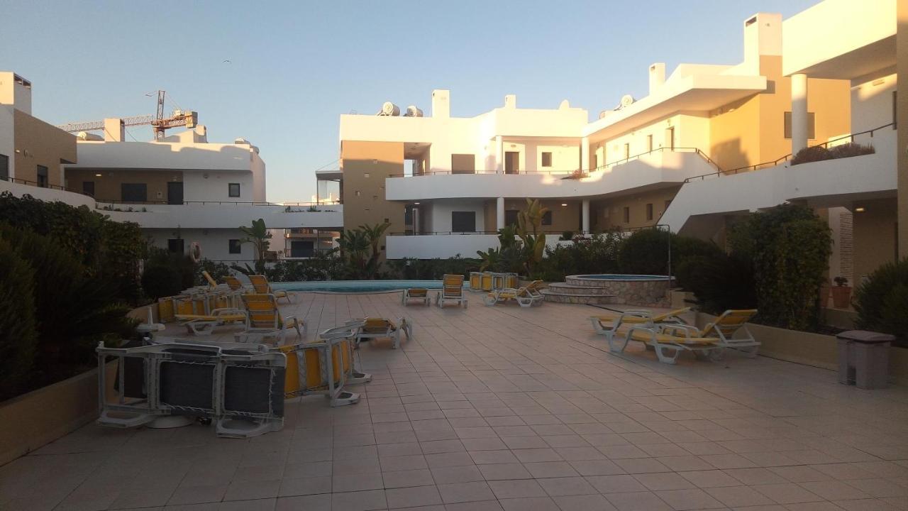 T2 De Luxo Em Albur-Village A 10 Minutos Da Praia A Pe ألفور المظهر الخارجي الصورة
