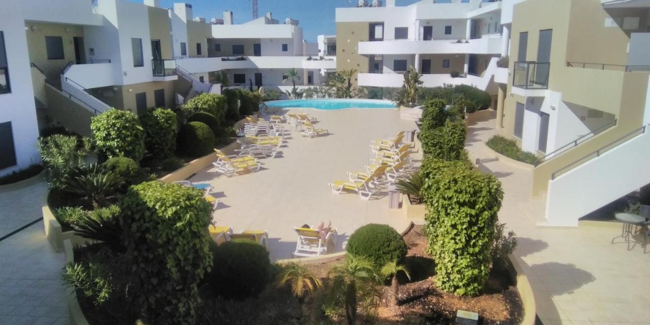T2 De Luxo Em Albur-Village A 10 Minutos Da Praia A Pe ألفور المظهر الخارجي الصورة